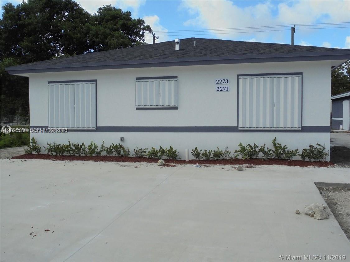 2271/2273 NW 66th Street