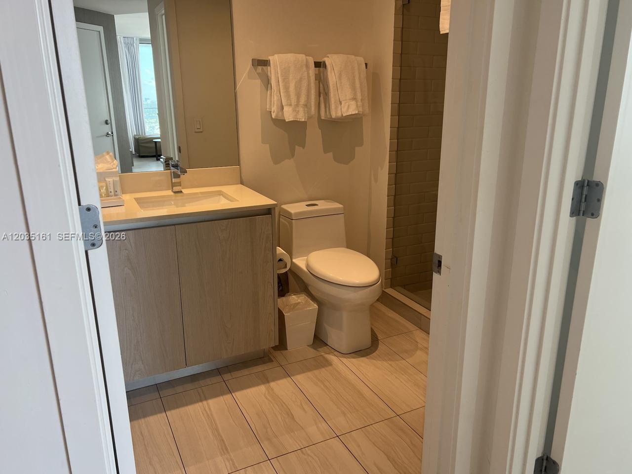 4010 S Ocean Drive R2402 Property Photo 10