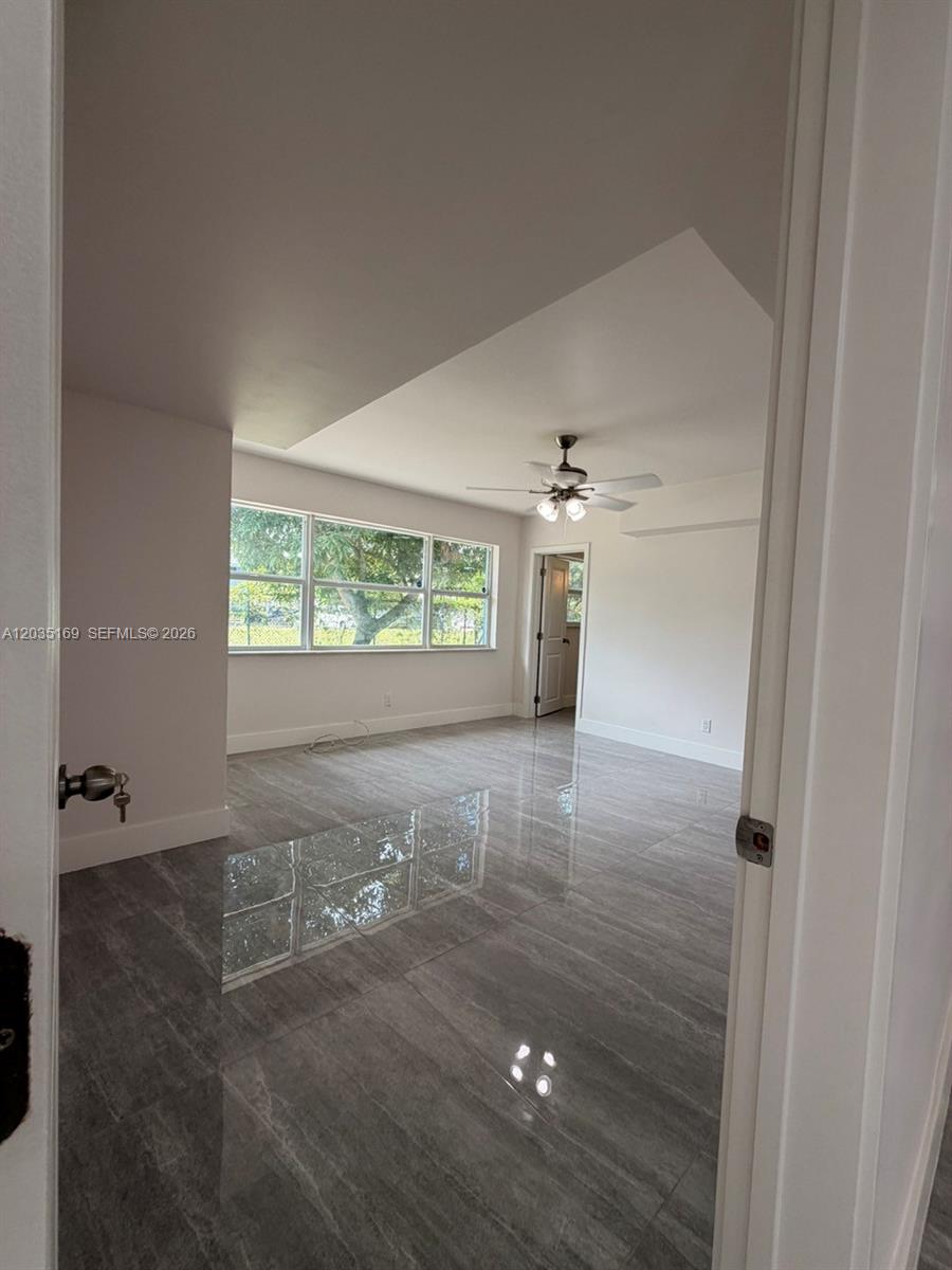 809 Nw 12th Avenue Property Photo 13