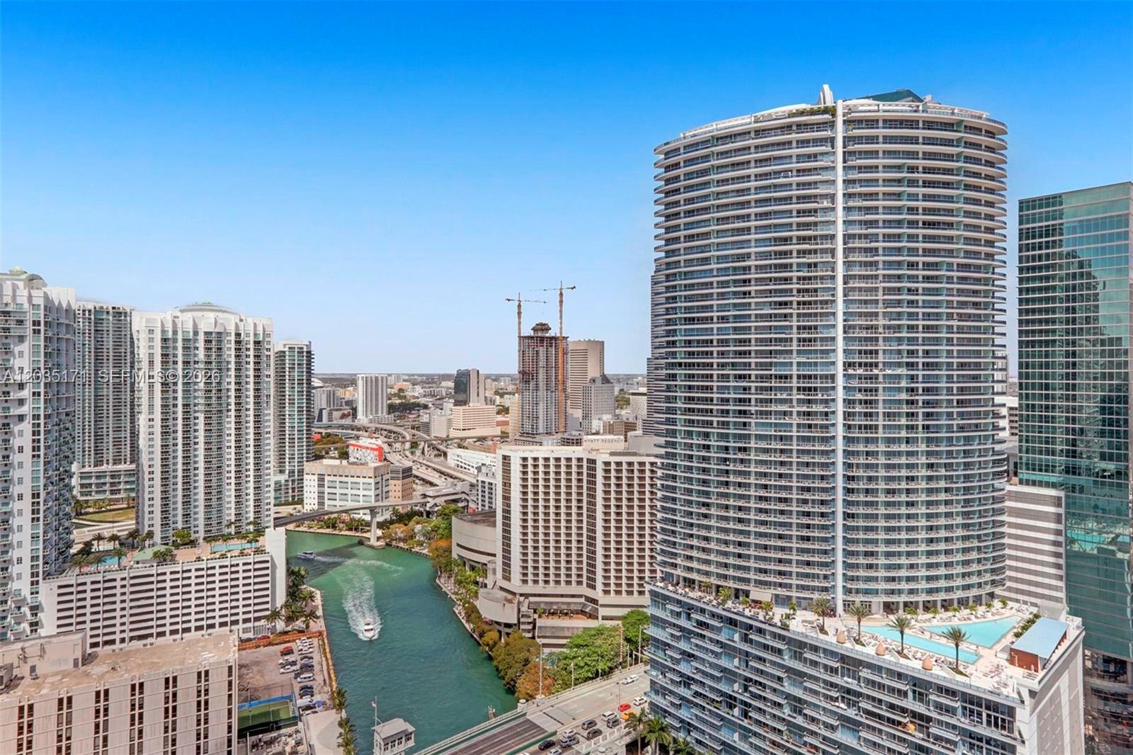 475 Brickell Avenue 3408 Property Photo 12