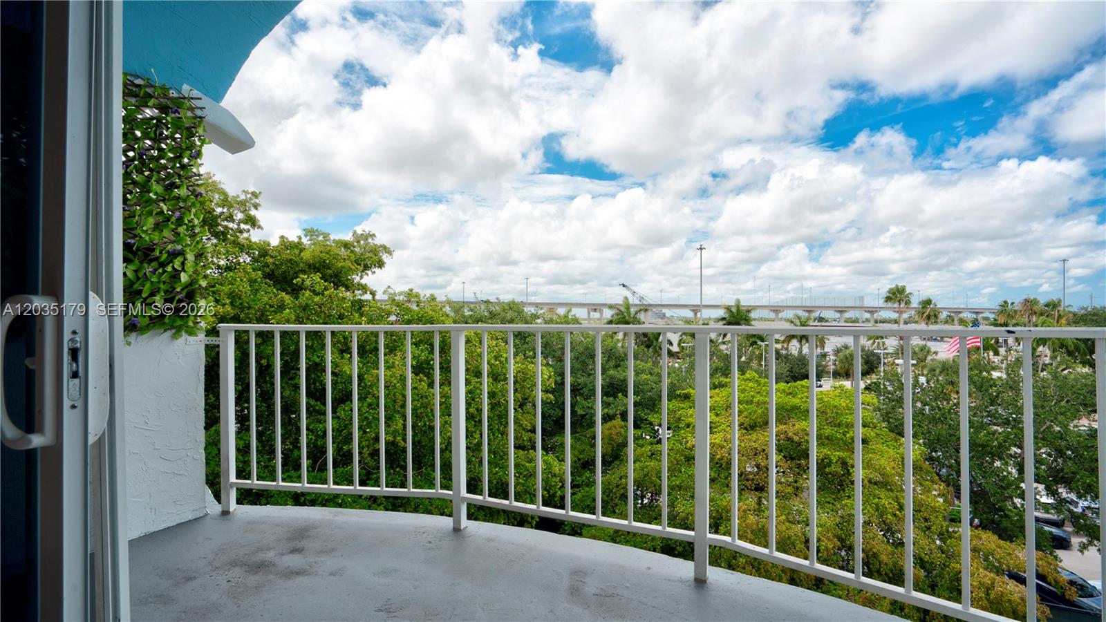 A12035179 Property Photo 11
