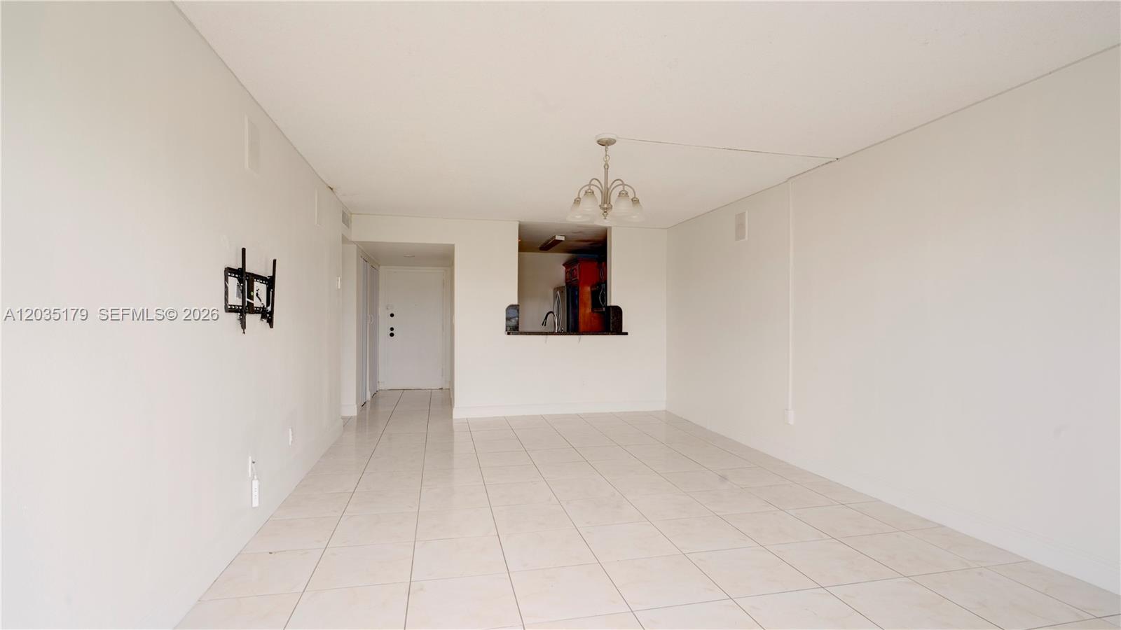 A12035179 Property Photo 14