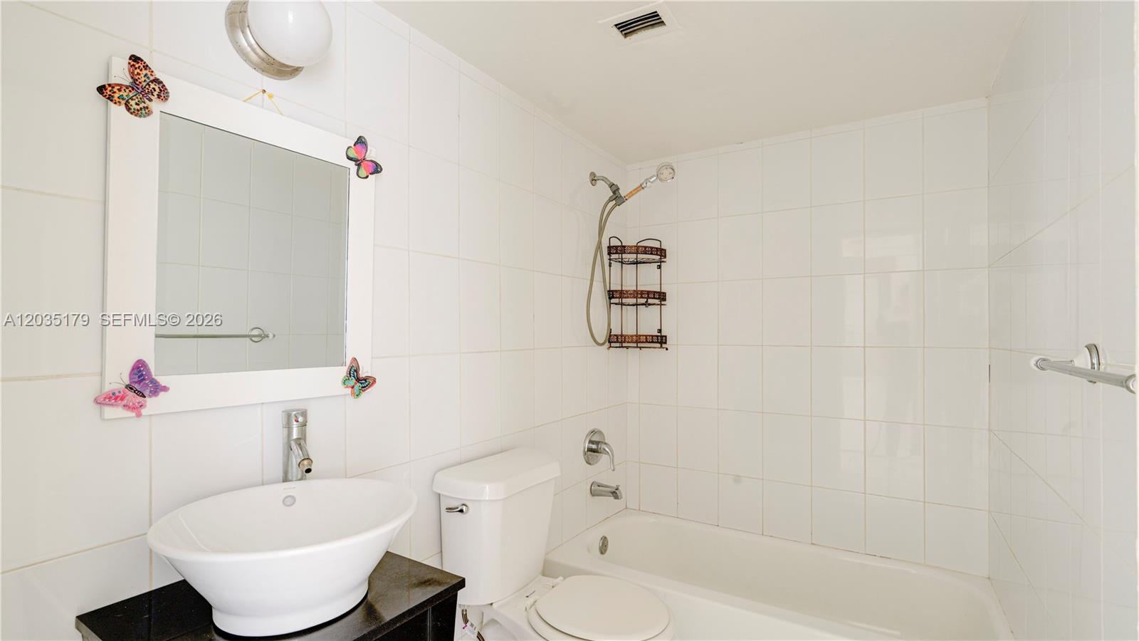 A12035179 Property Photo 24