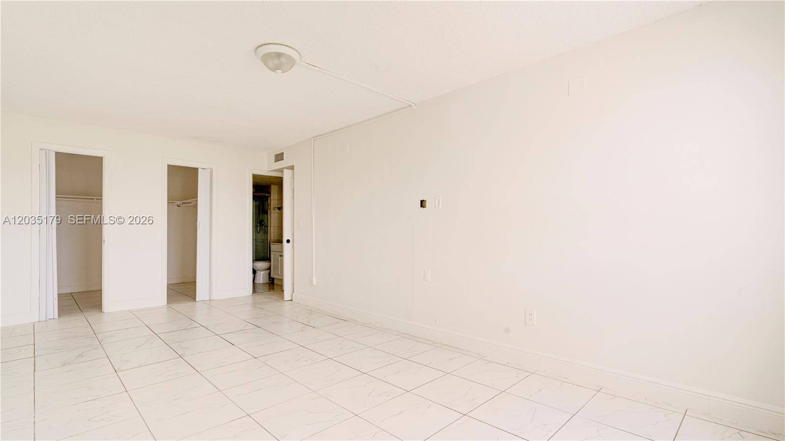A12035179 Property Photo 30
