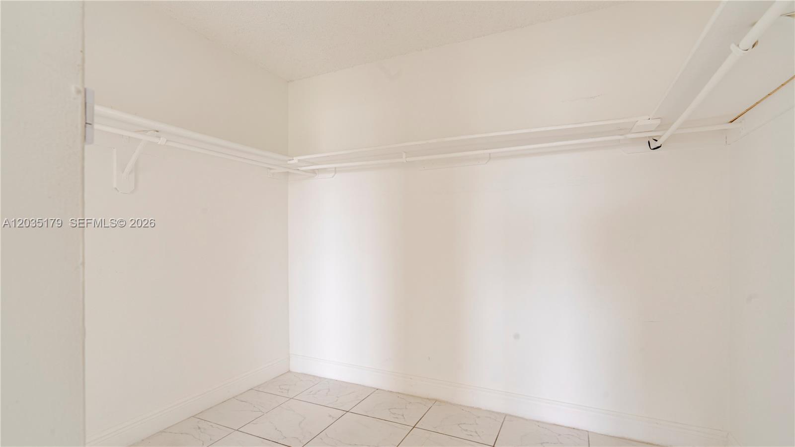 A12035179 Property Photo 31