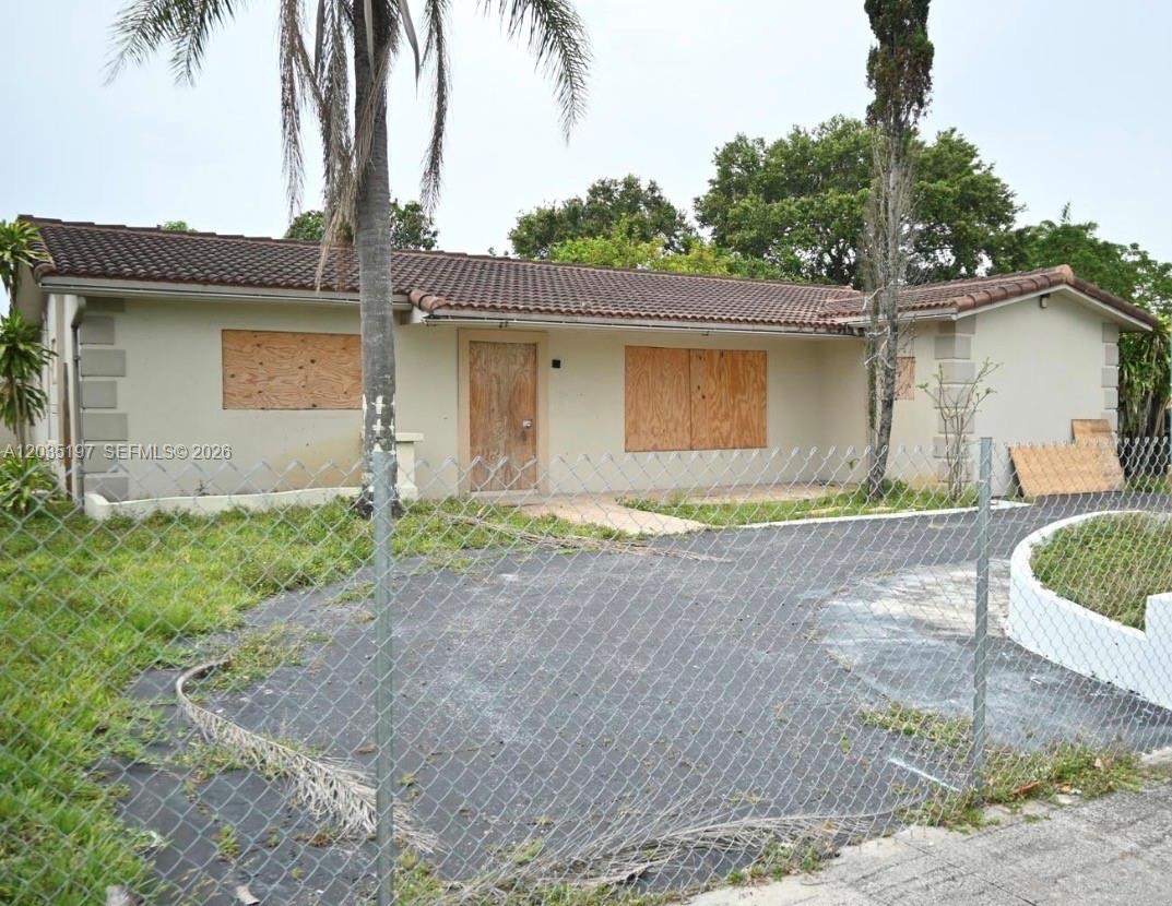 A12035197 Property Photo 1