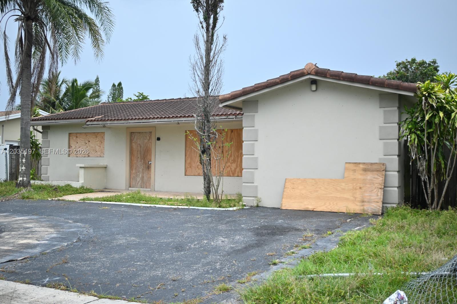 A12035197 Property Photo 2