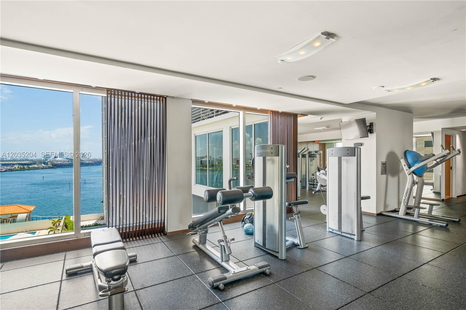 335 S Biscayne Boulevard 3108 Property Photo 8
