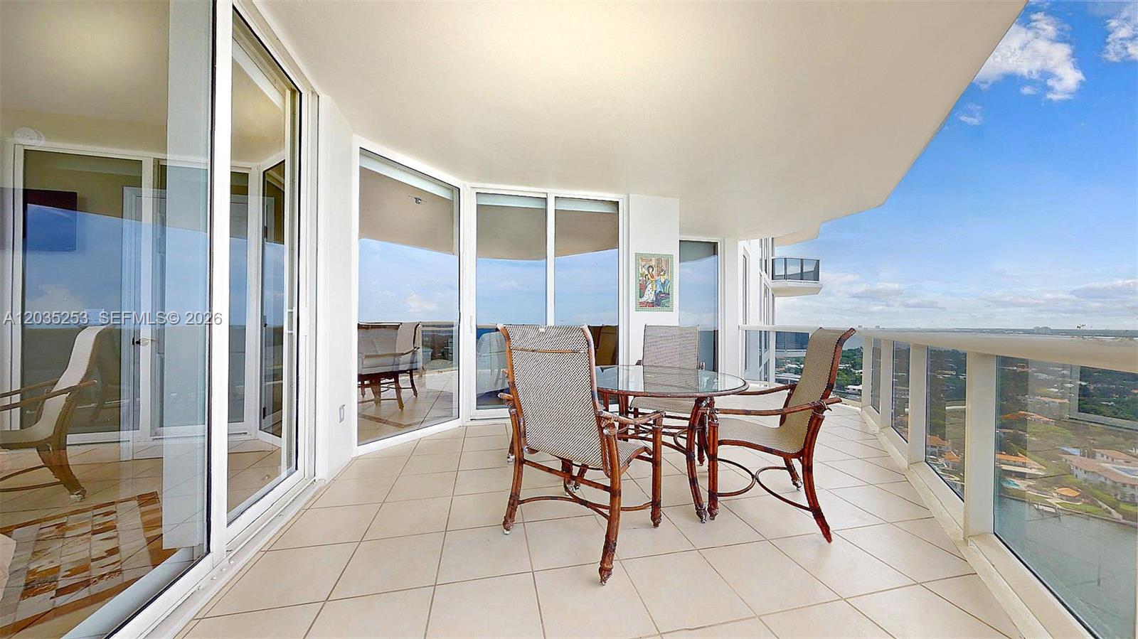 4779 Collins Avenue 2708 Property Photo 4