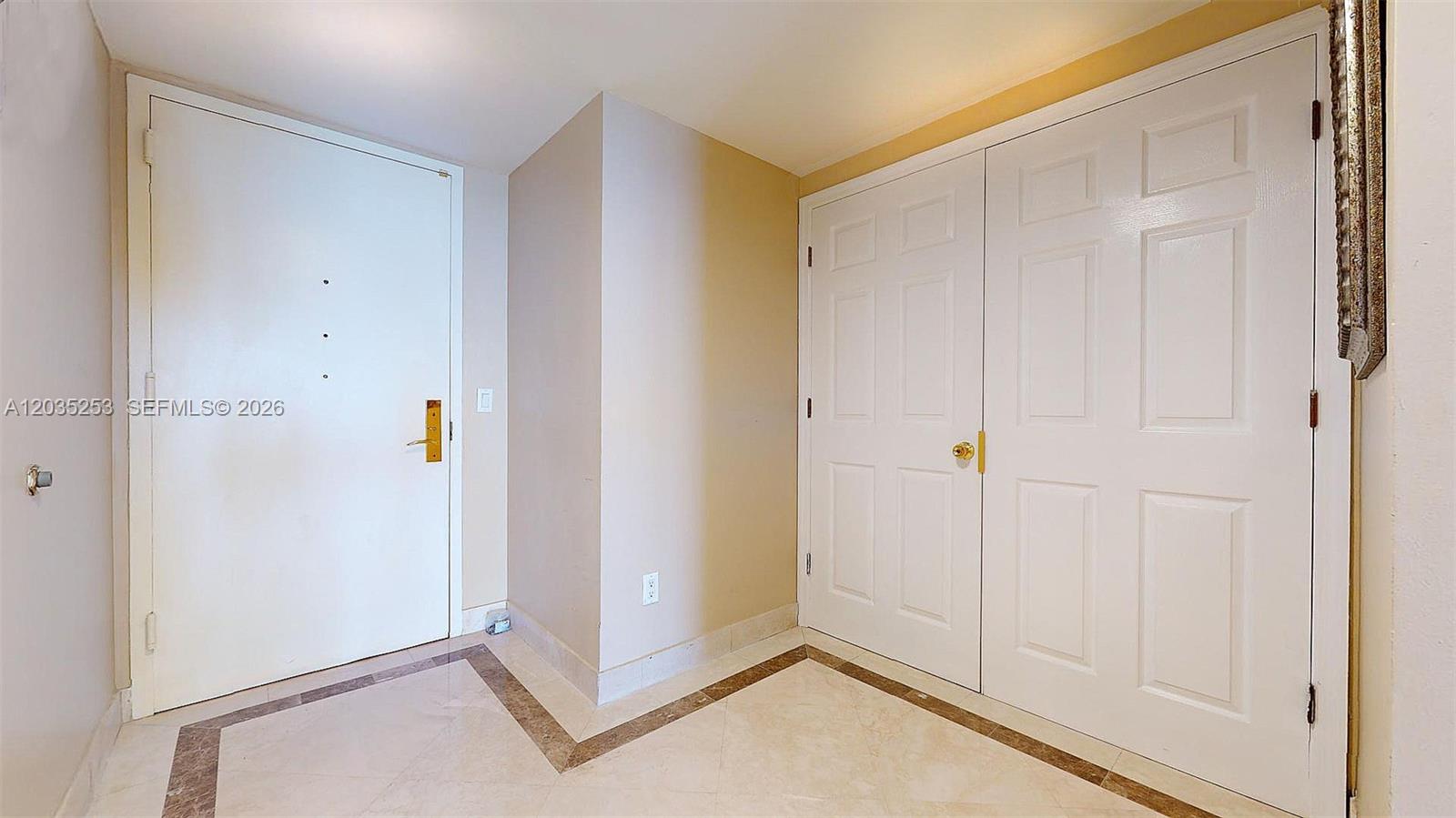 4779 Collins Avenue 2708 Property Photo 14