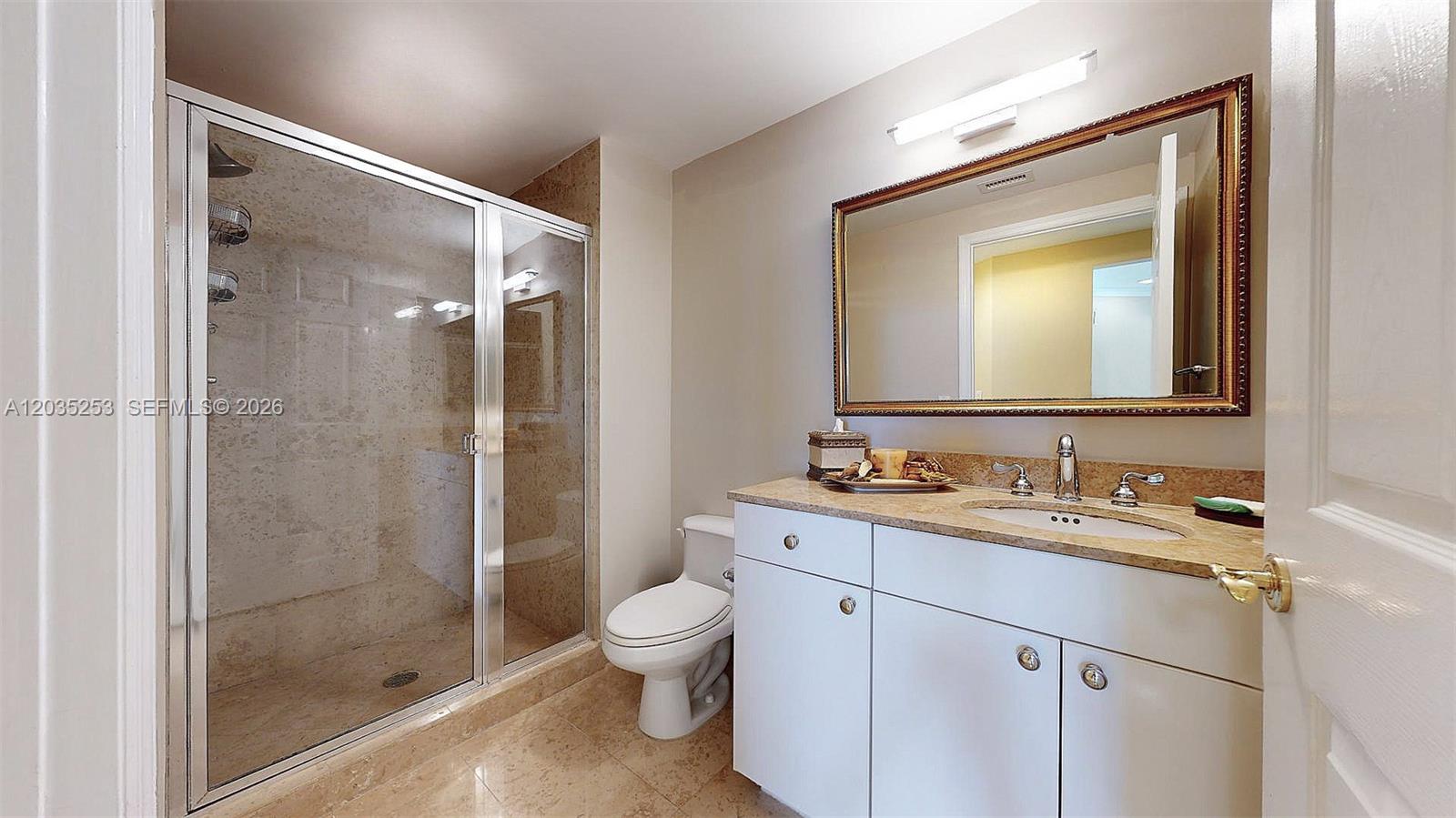 4779 Collins Avenue 2708 Property Photo 18