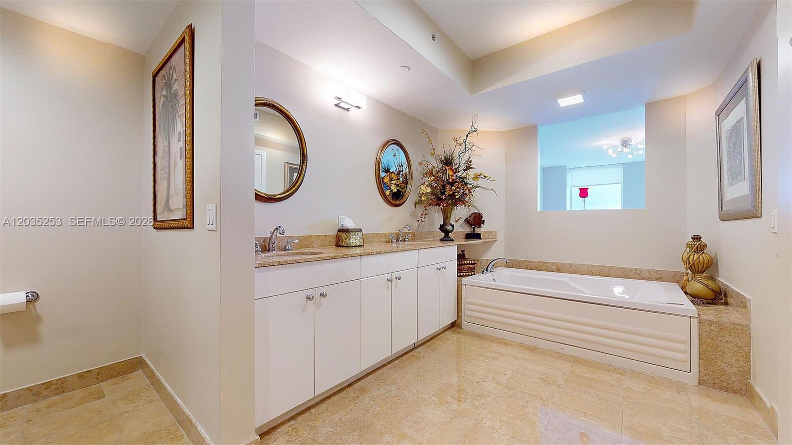 4779 Collins Avenue 2708 Property Photo 30