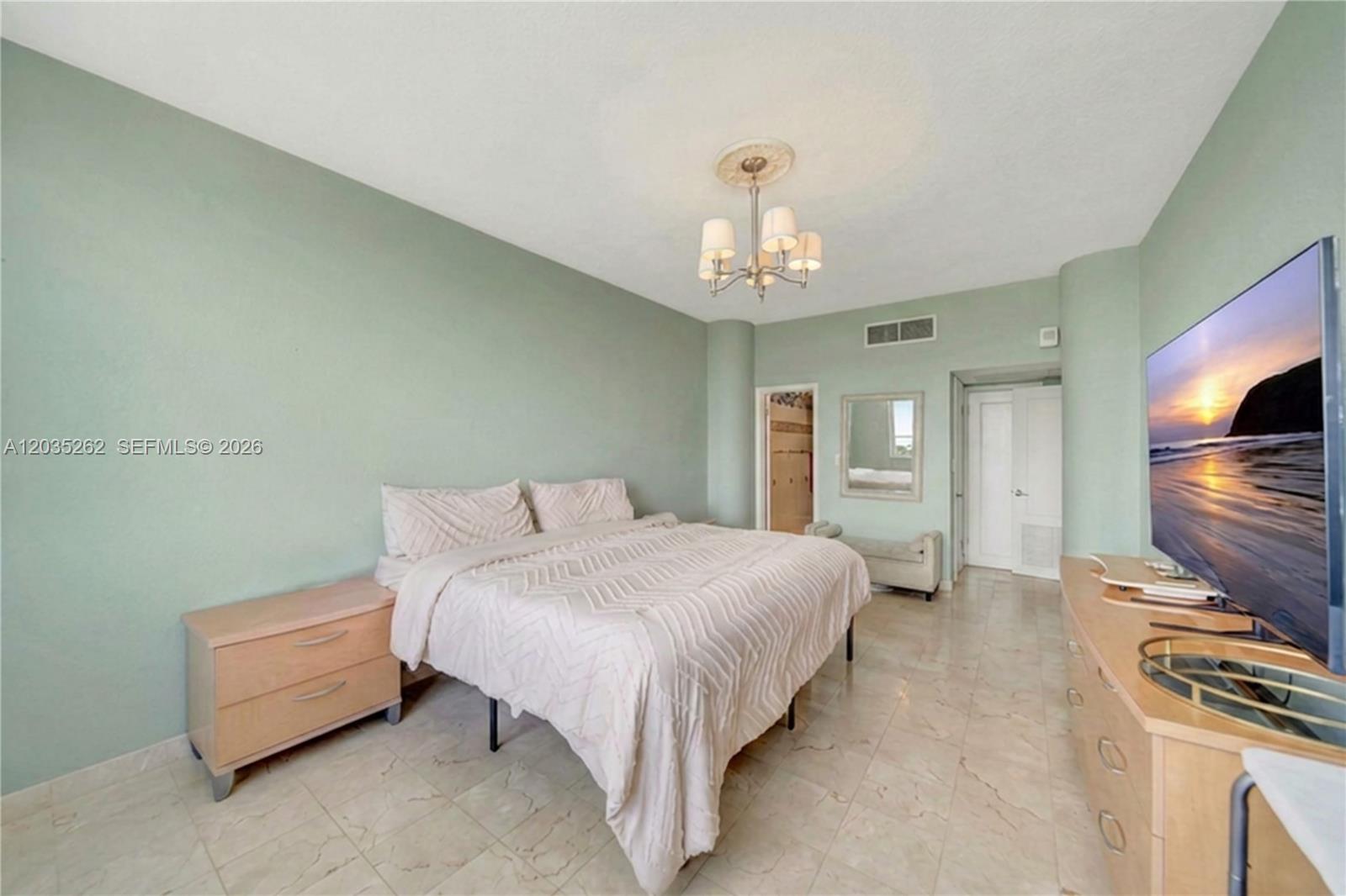 5005 Collins Avenue Ph02 Property Photo 13