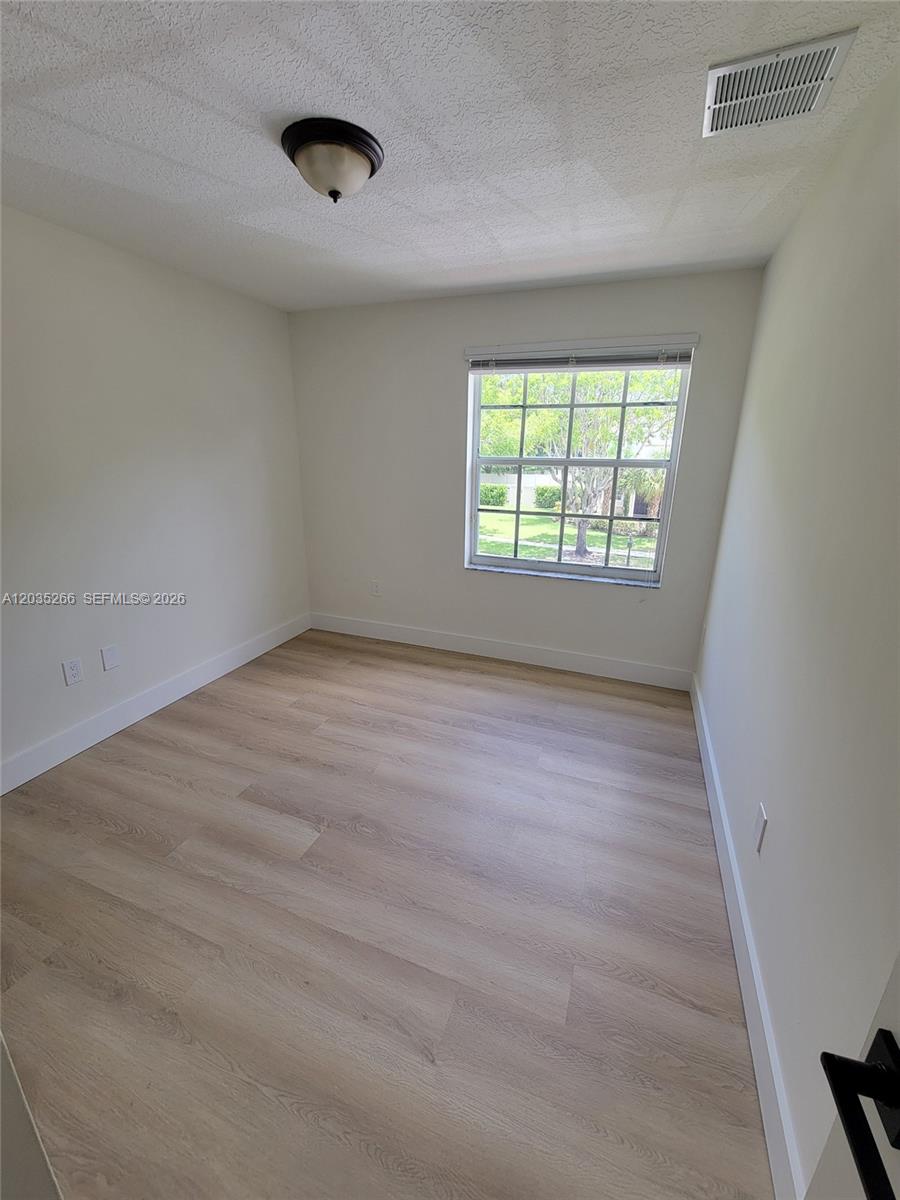 9936 Woodworth Court 438 Property Photo 28