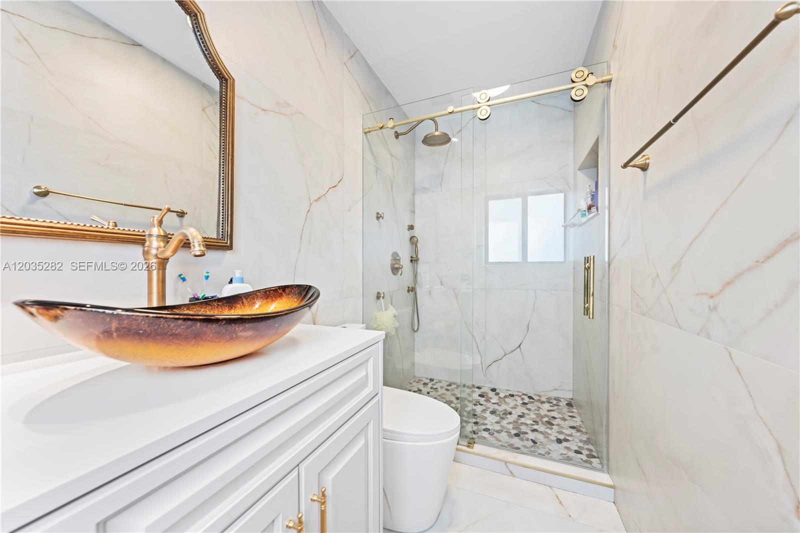 1302 Fillmore Street Property Photo 15