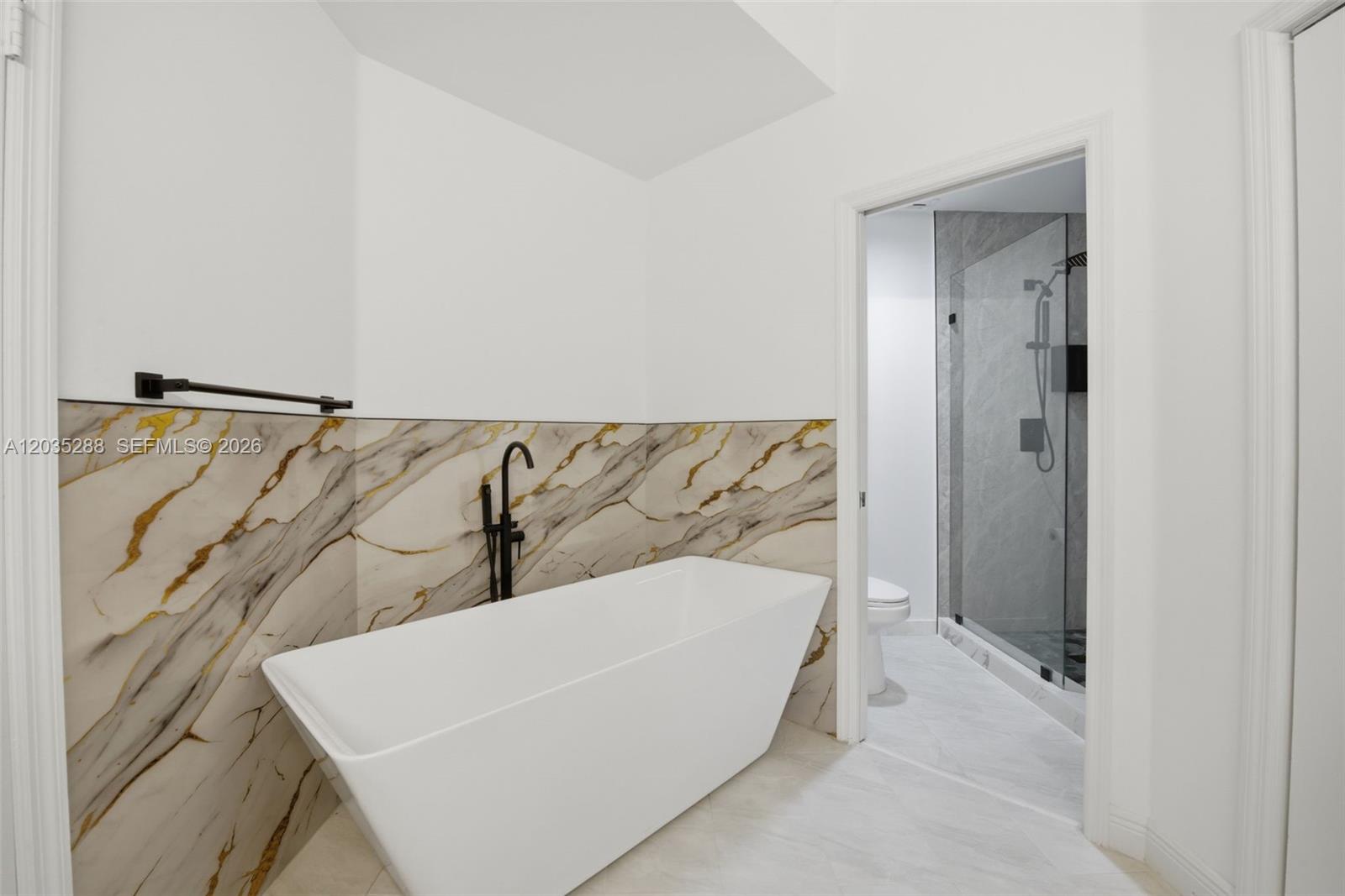 3500 Mystic Pointe Drive Ph5 Property Photo 16