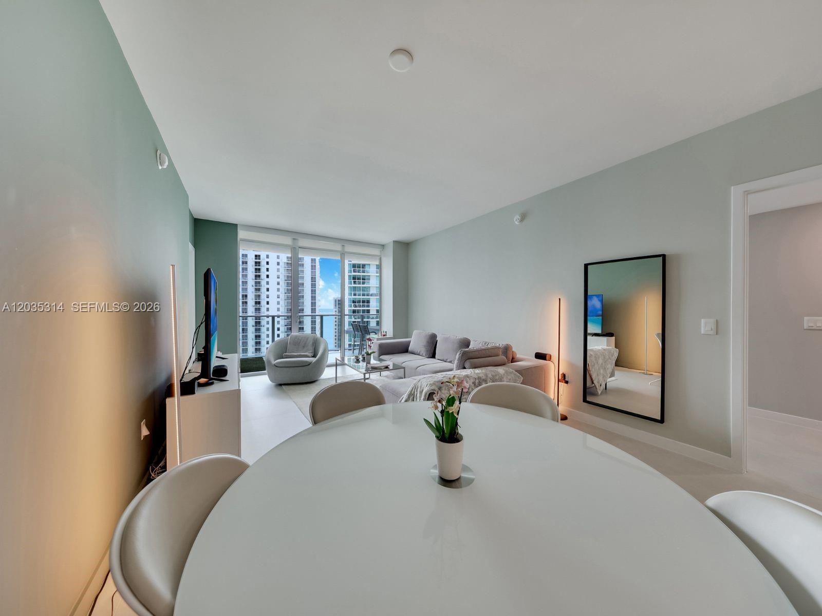 1100 S Miami Avenue 3411 Property Photo 18