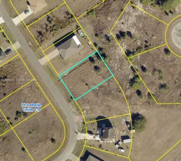 8017 Mangrove Circle Property Photo 1