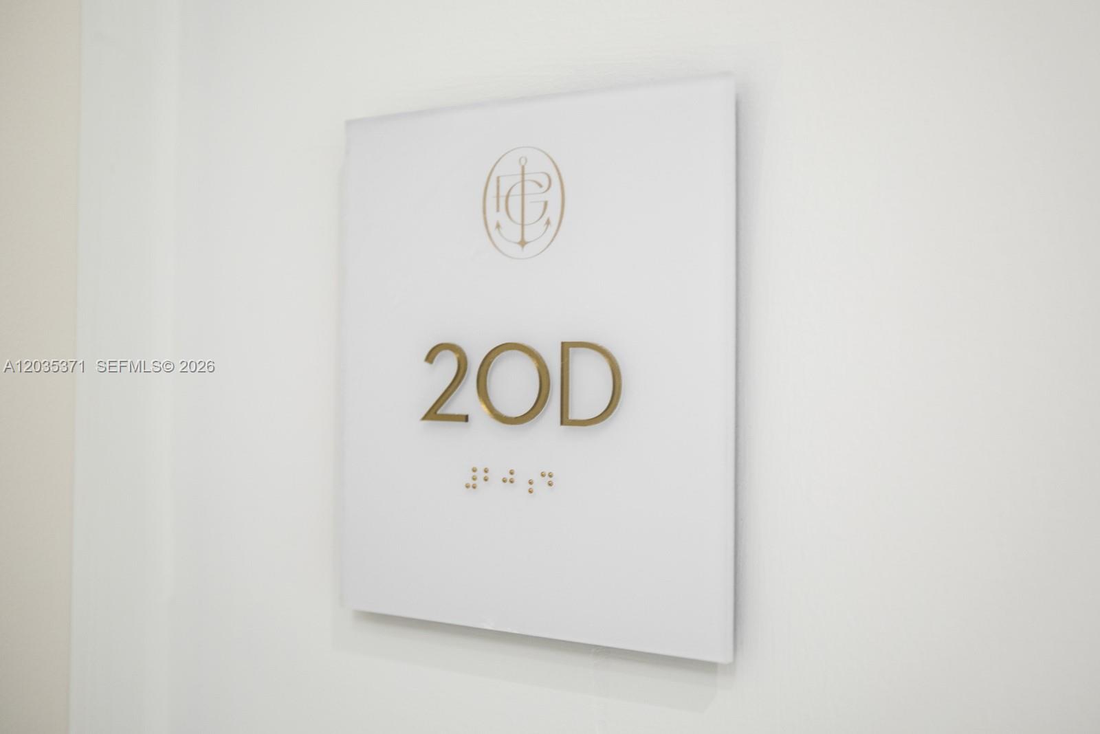 2821 S Bayshore Drive 20d Property Photo 28