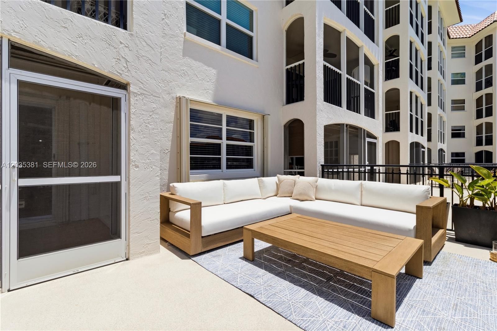 2871 N Ocean Boulevard M126 Property Photo 22
