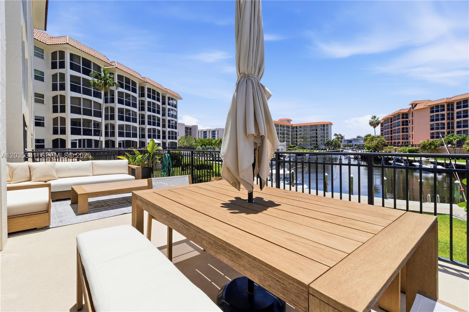2871 N Ocean Boulevard M126 Property Photo 23