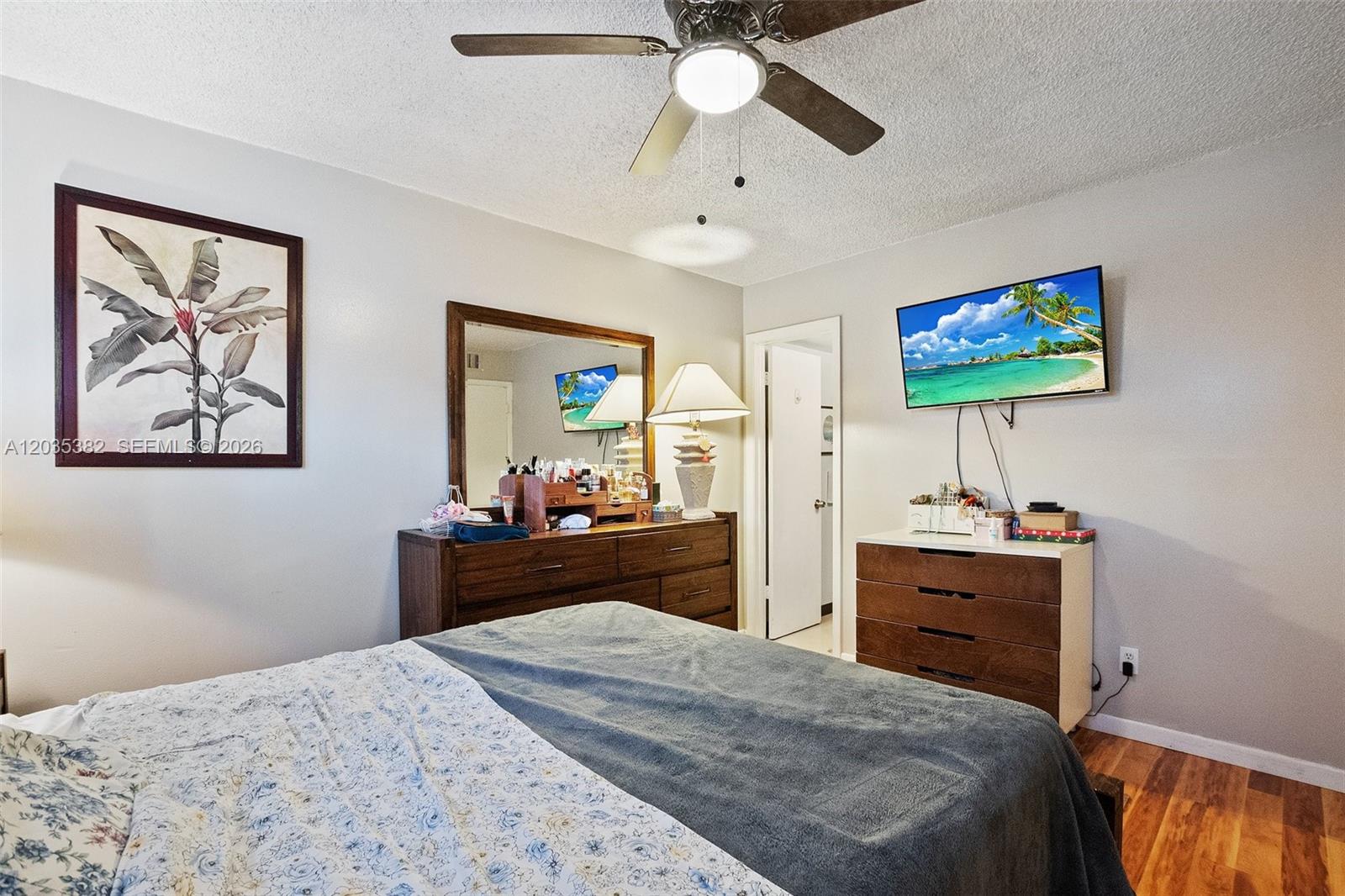 10053 Winding Lake Road 101 Property Photo 16
