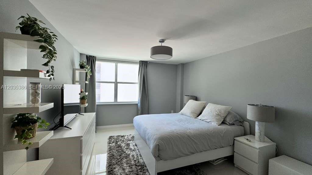 5750 Collins Avenue 7a Property Photo 18