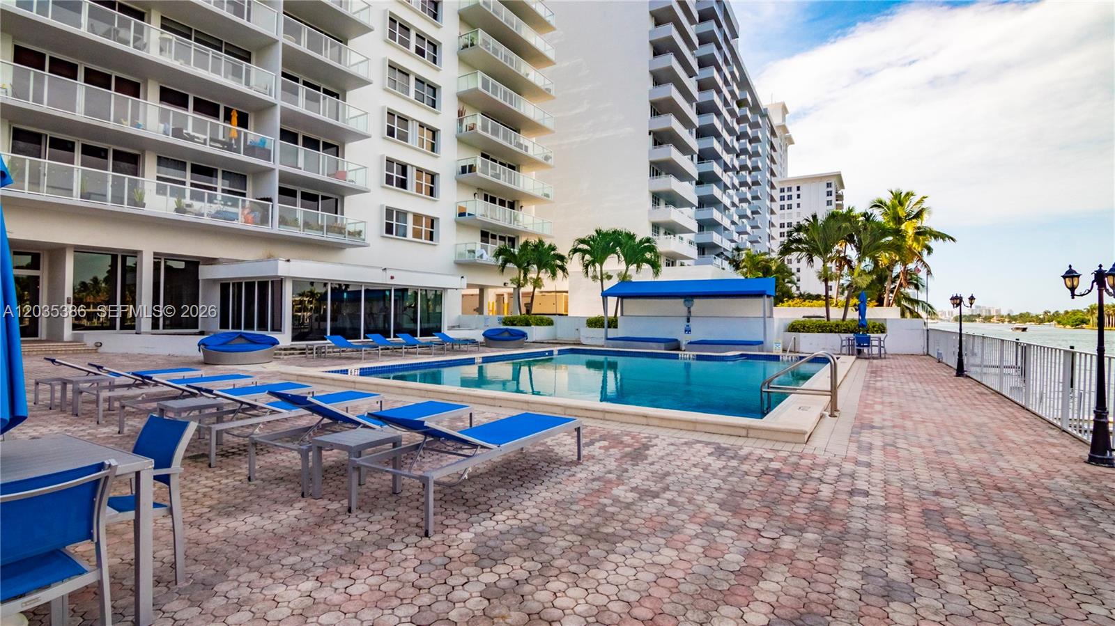 5750 Collins Avenue 7a Property Photo 24