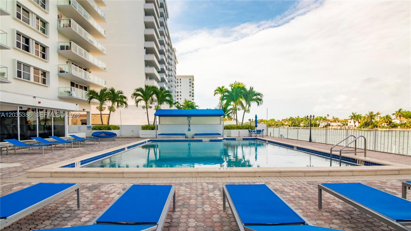 5750 Collins Avenue 7a Property Photo 26