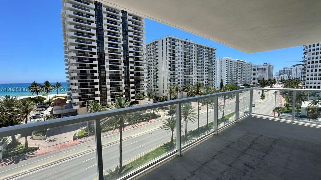 5750 Collins Avenue 7a Property Photo 31