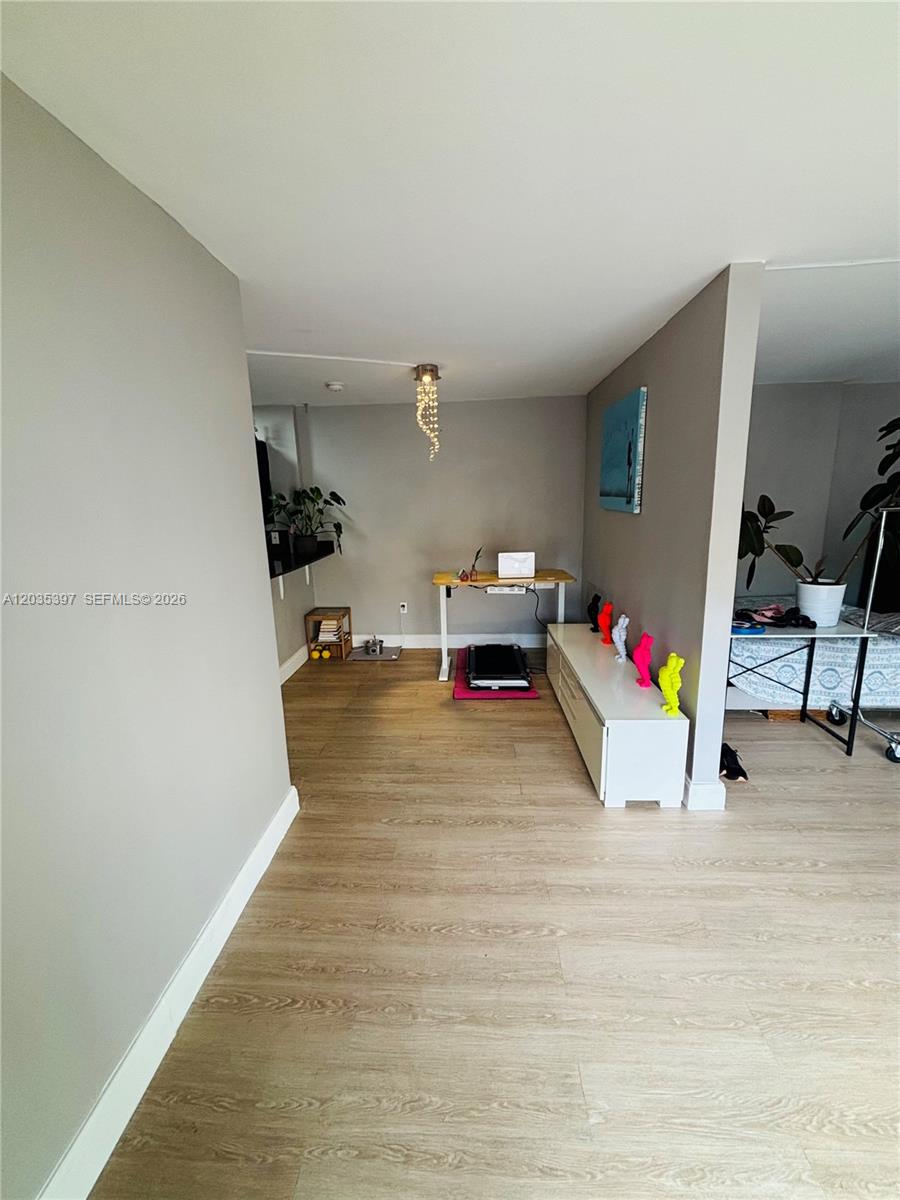 1255 Collins Avenue 208 Property Photo 8