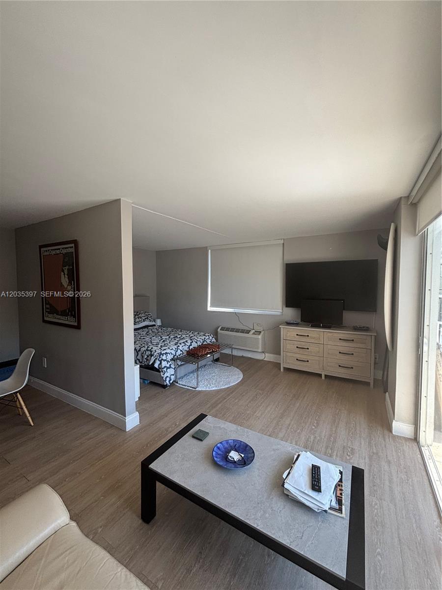 1255 Collins Avenue 208 Property Photo 8
