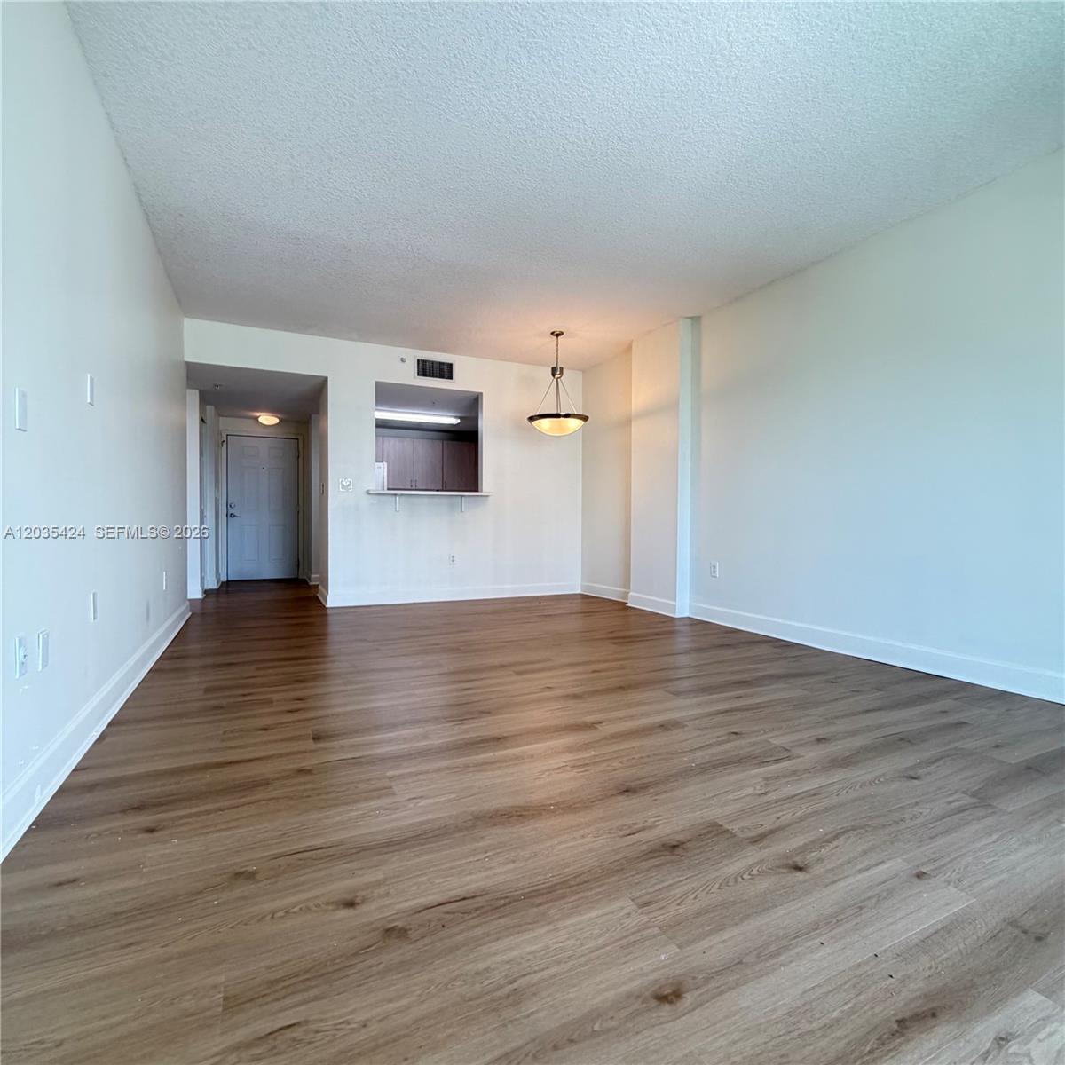 50 Menores Avenue 807 Property Photo 3