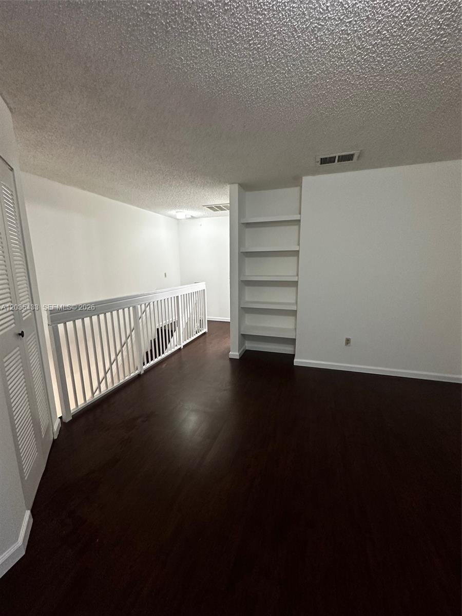 18356 Nw 68th Avenue K Property Photo 6