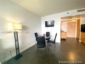 19201 Collins Avenue 939 Property Photo 3