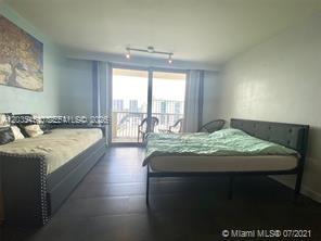 19201 Collins Avenue 939 Property Photo 5