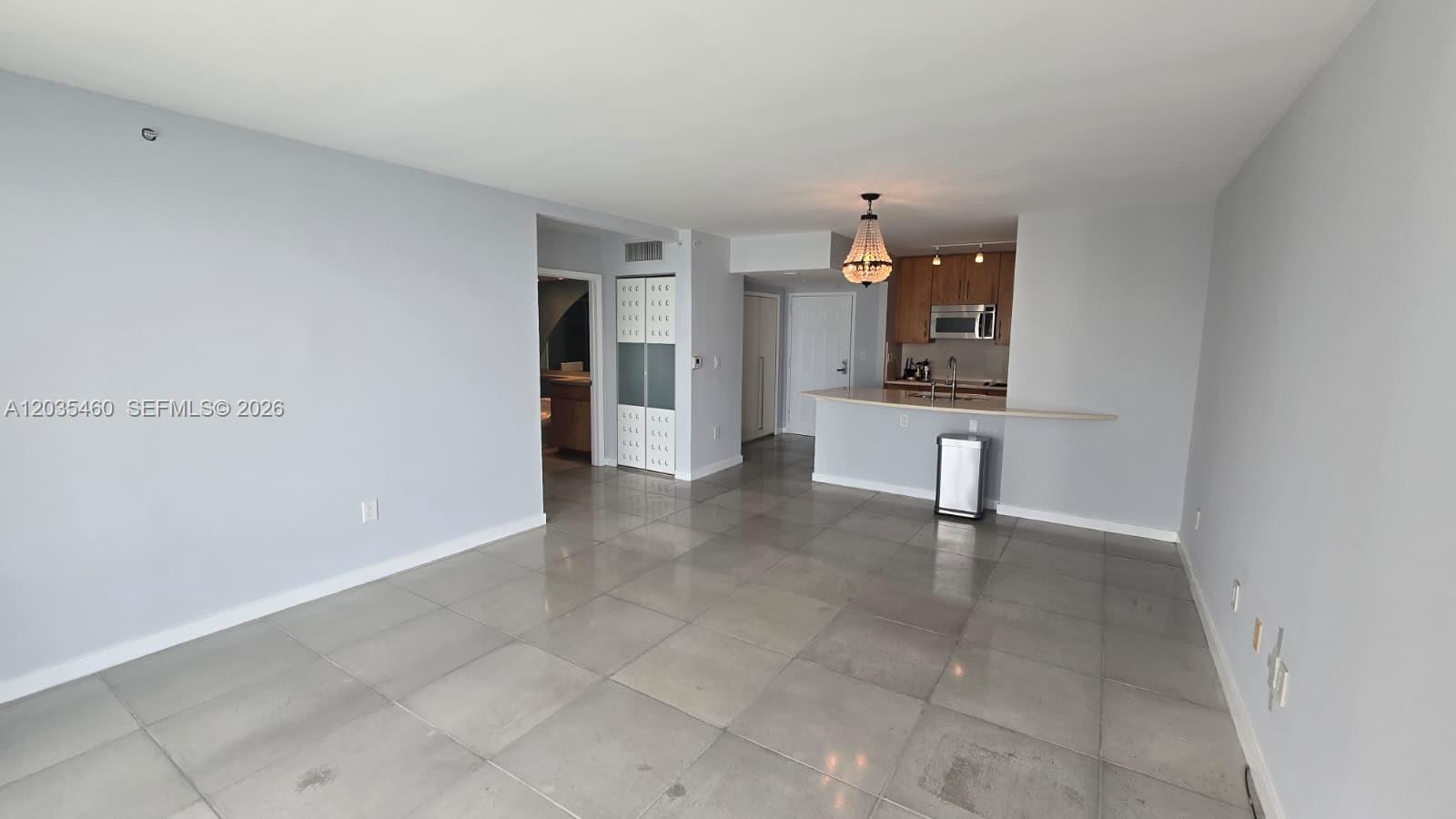 1155 Brickell Bay Drive 2507 Property Photo 6