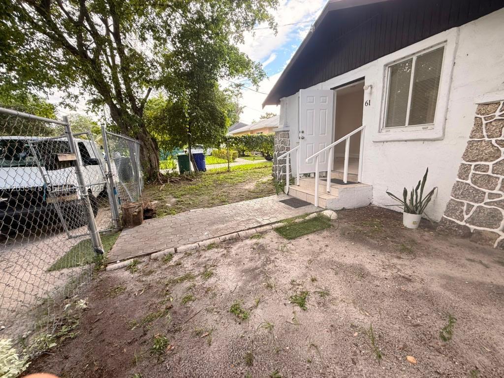 61 NE 59th Terrace Property Photo 1