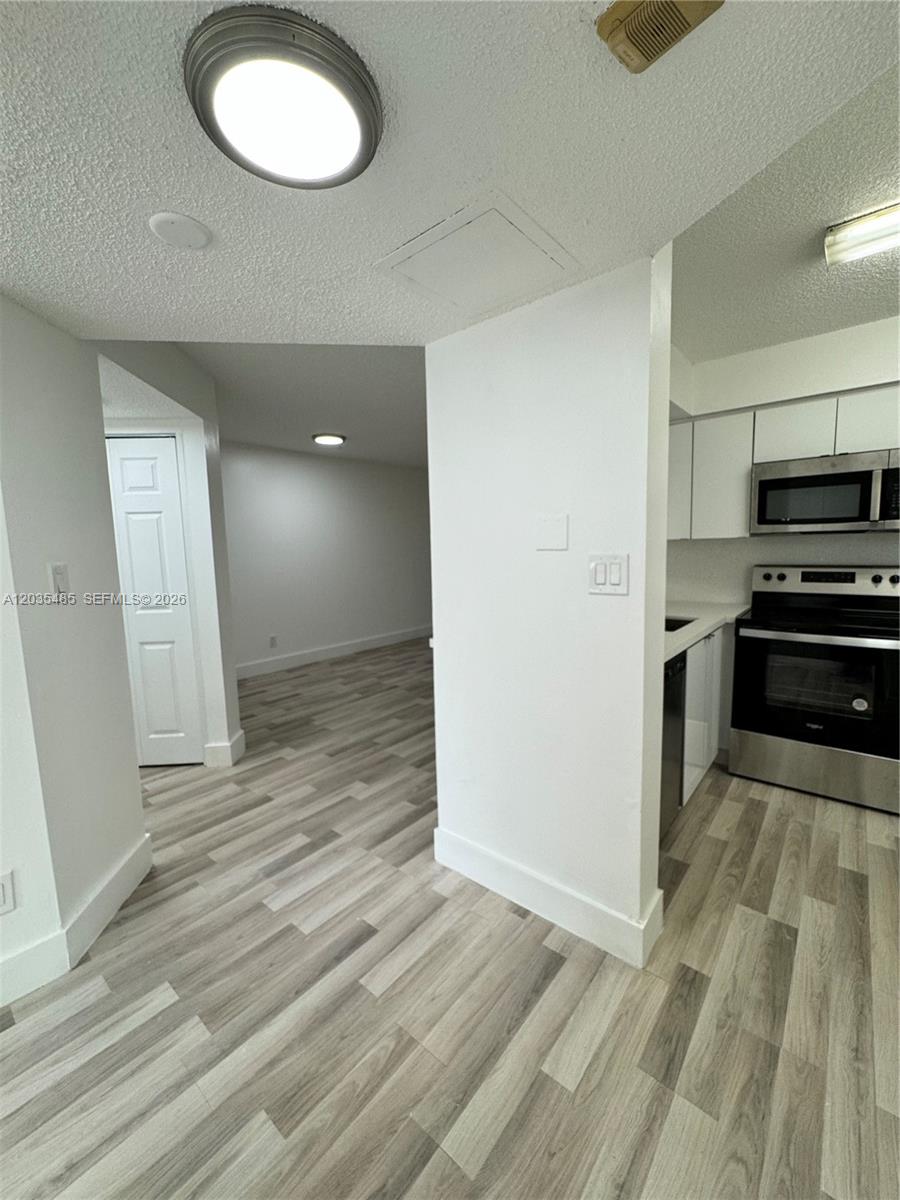 A12035485 Property Photo 5