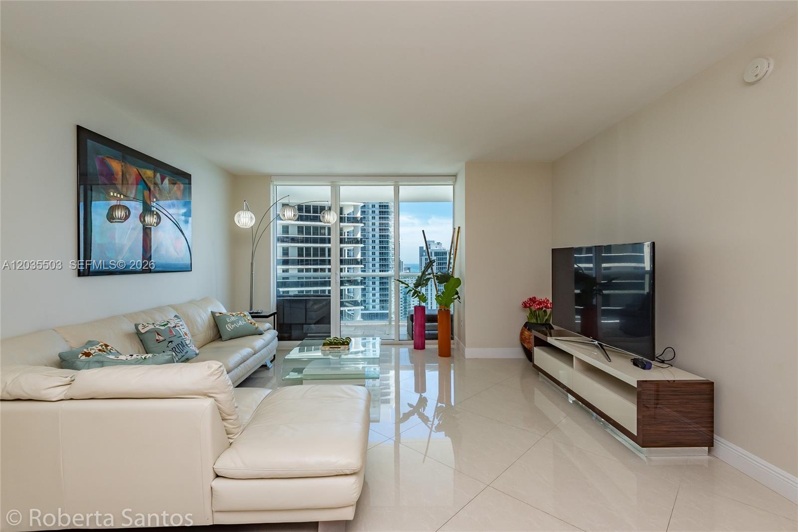 1830 S Ocean Drive 2410 Property Photo 3