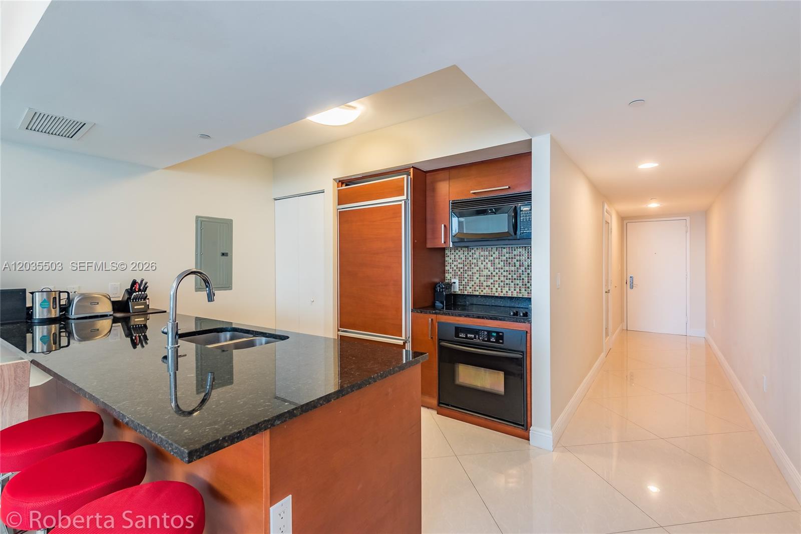 1830 S Ocean Drive 2410 Property Photo 6