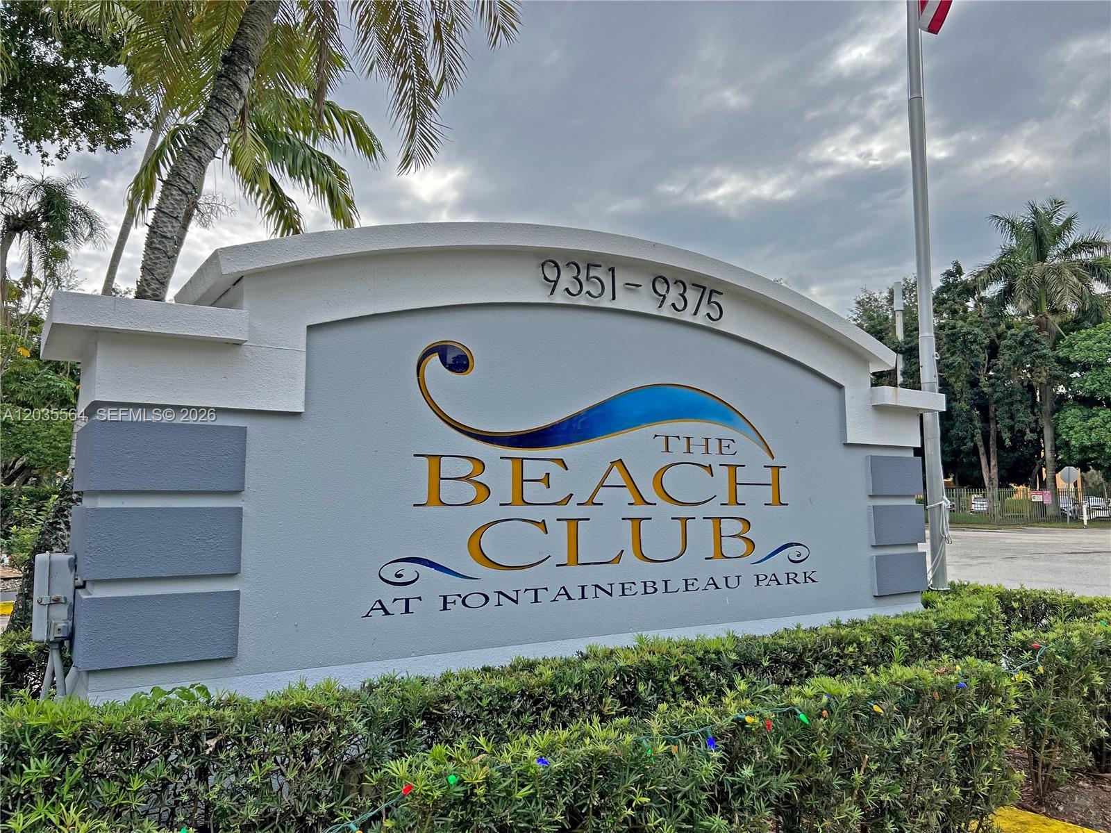 9351 Fontainebleau Boulevard B403 Property Photo 1