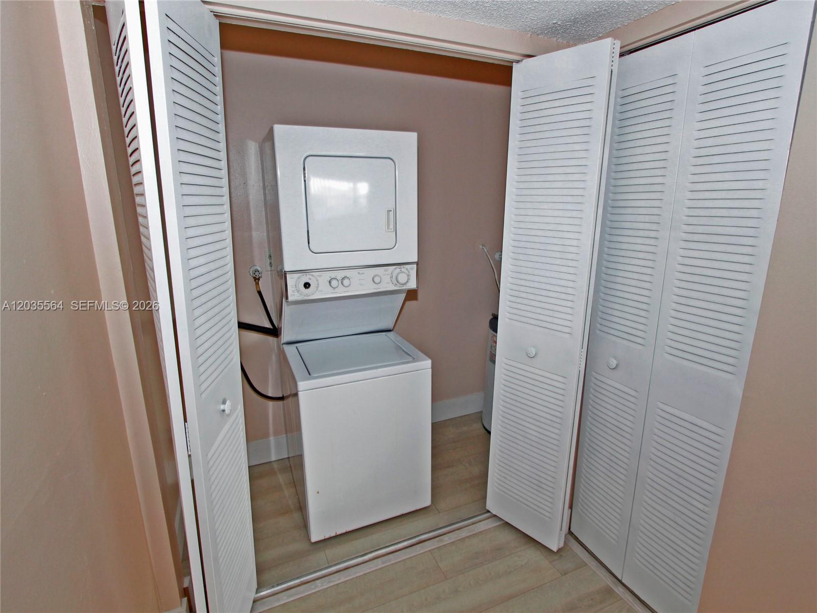 9351 Fontainebleau Boulevard B403 Property Photo 17