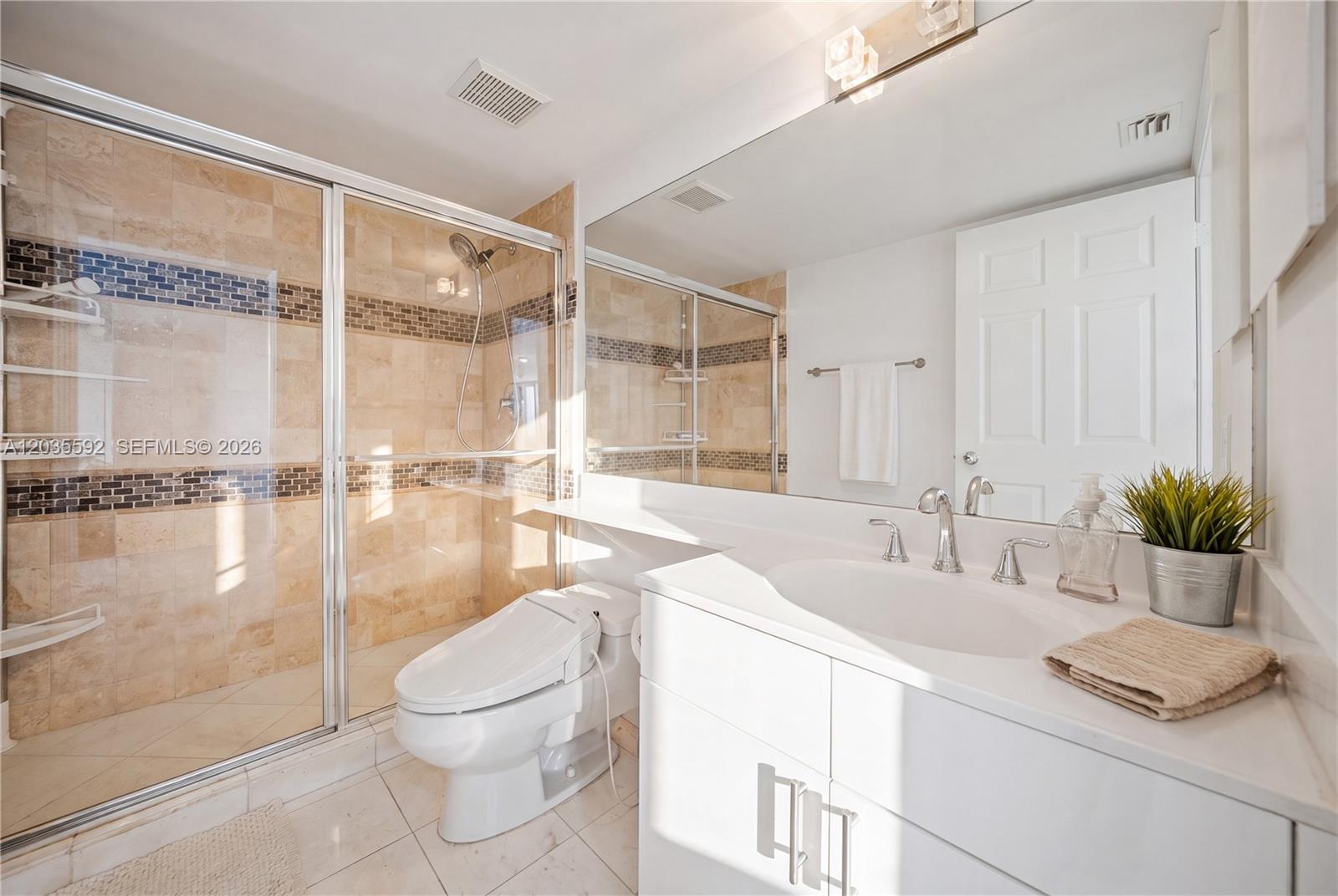 3530 Mystic Pointe Drive 2013 Property Photo 18