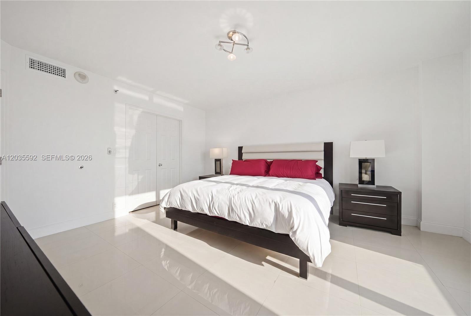 3530 Mystic Pointe Drive 2013 Property Photo 23