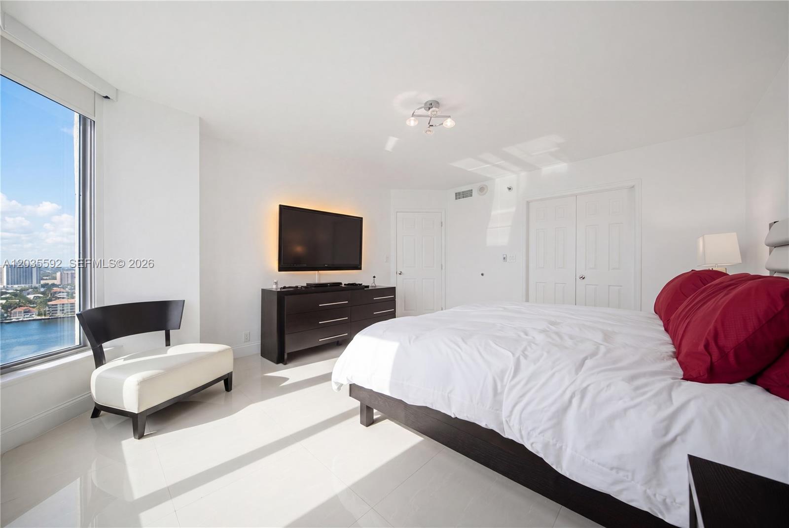 3530 Mystic Pointe Drive 2013 Property Photo 24