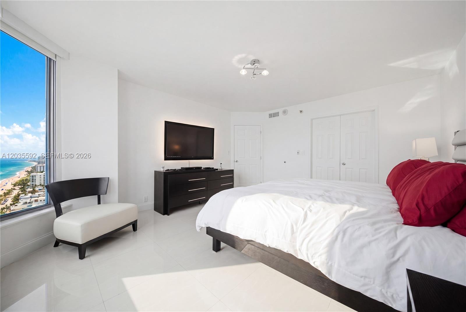 3530 Mystic Pointe Drive 2013 Property Photo 25