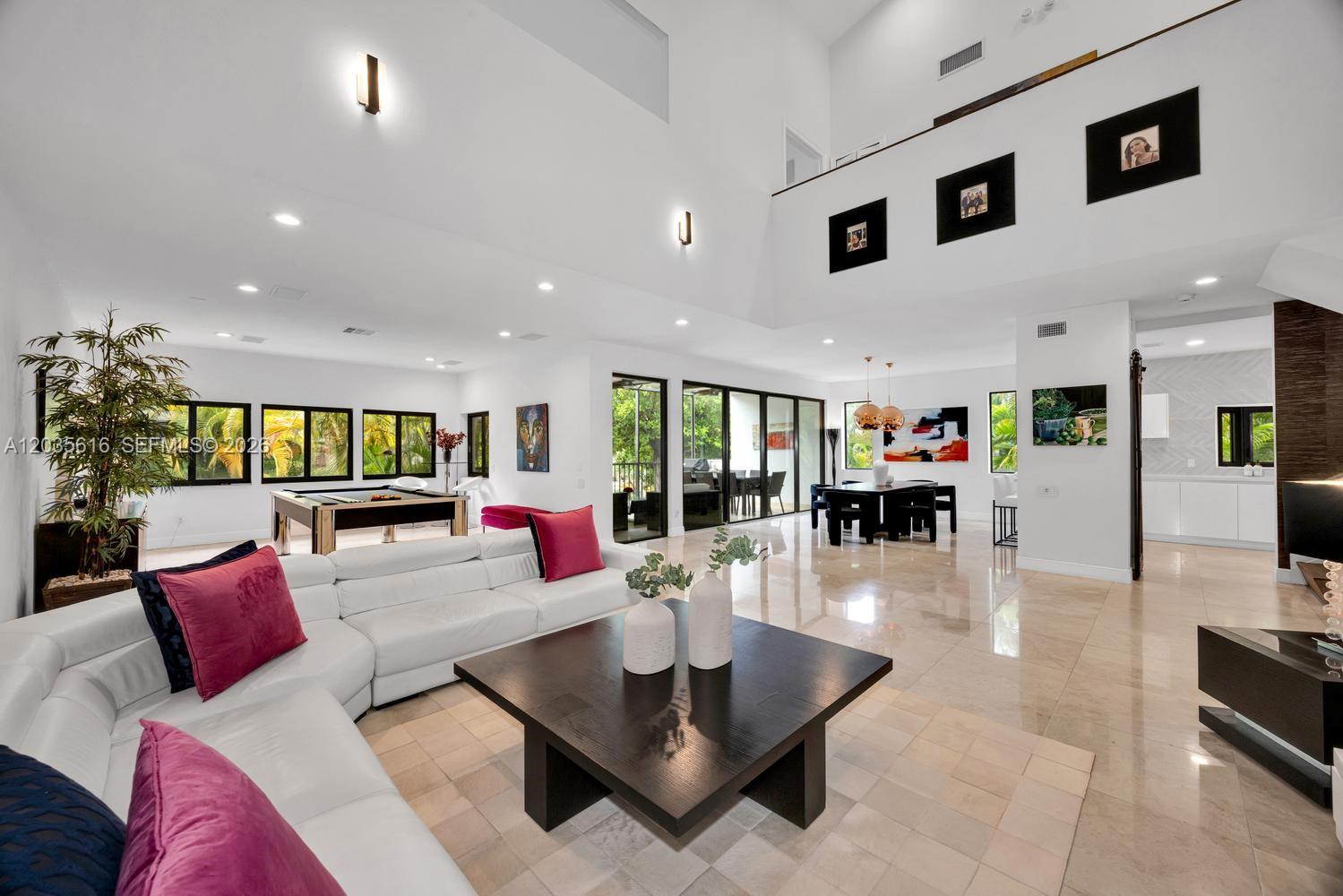 2000 S Bayshore Drive 65