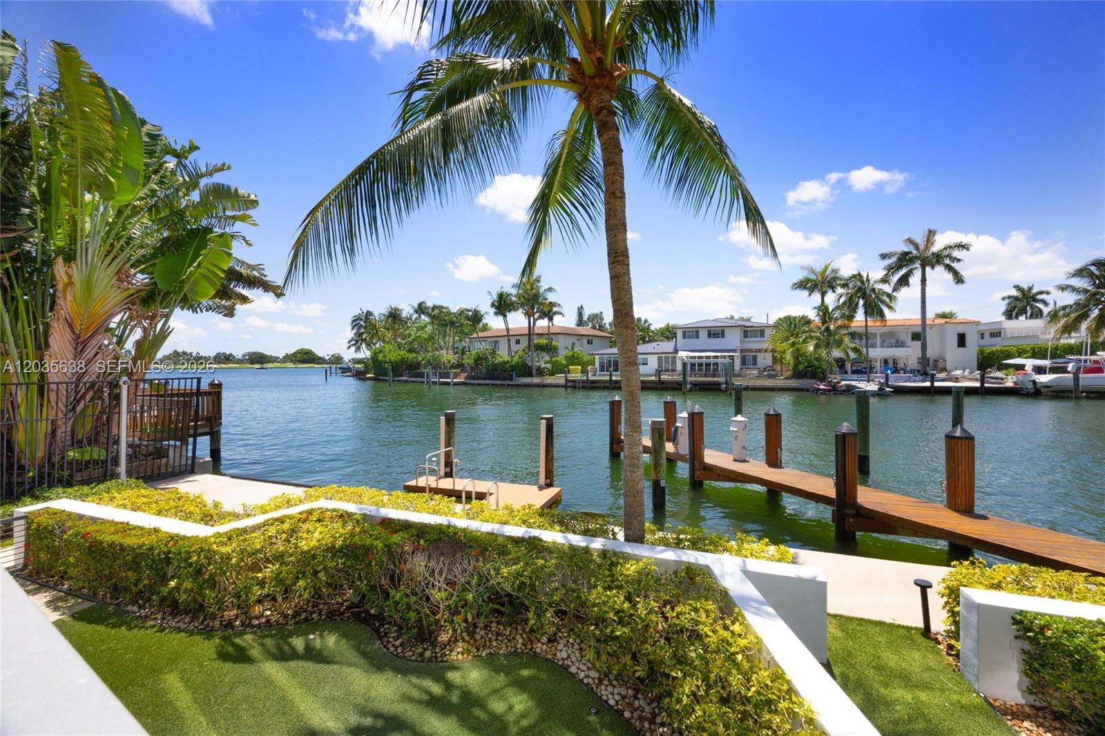 9400 W Bay Harbor Drive 101 Property Photo 3