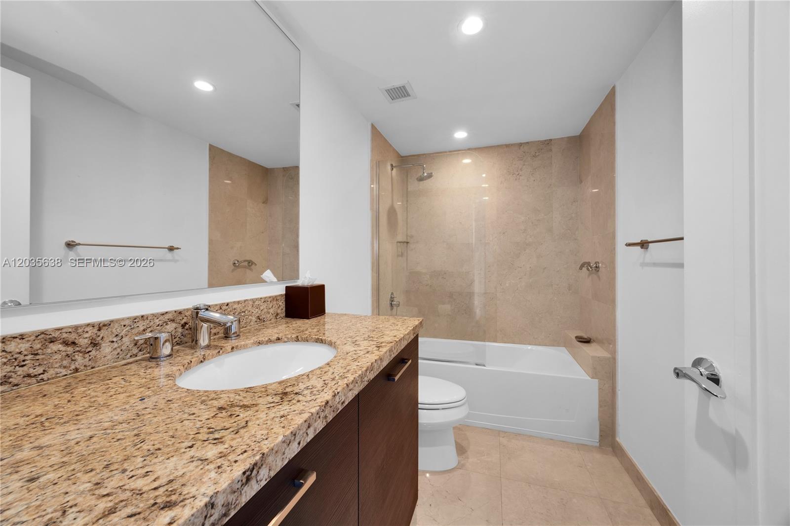 9400 W Bay Harbor Drive 101 Property Photo 20